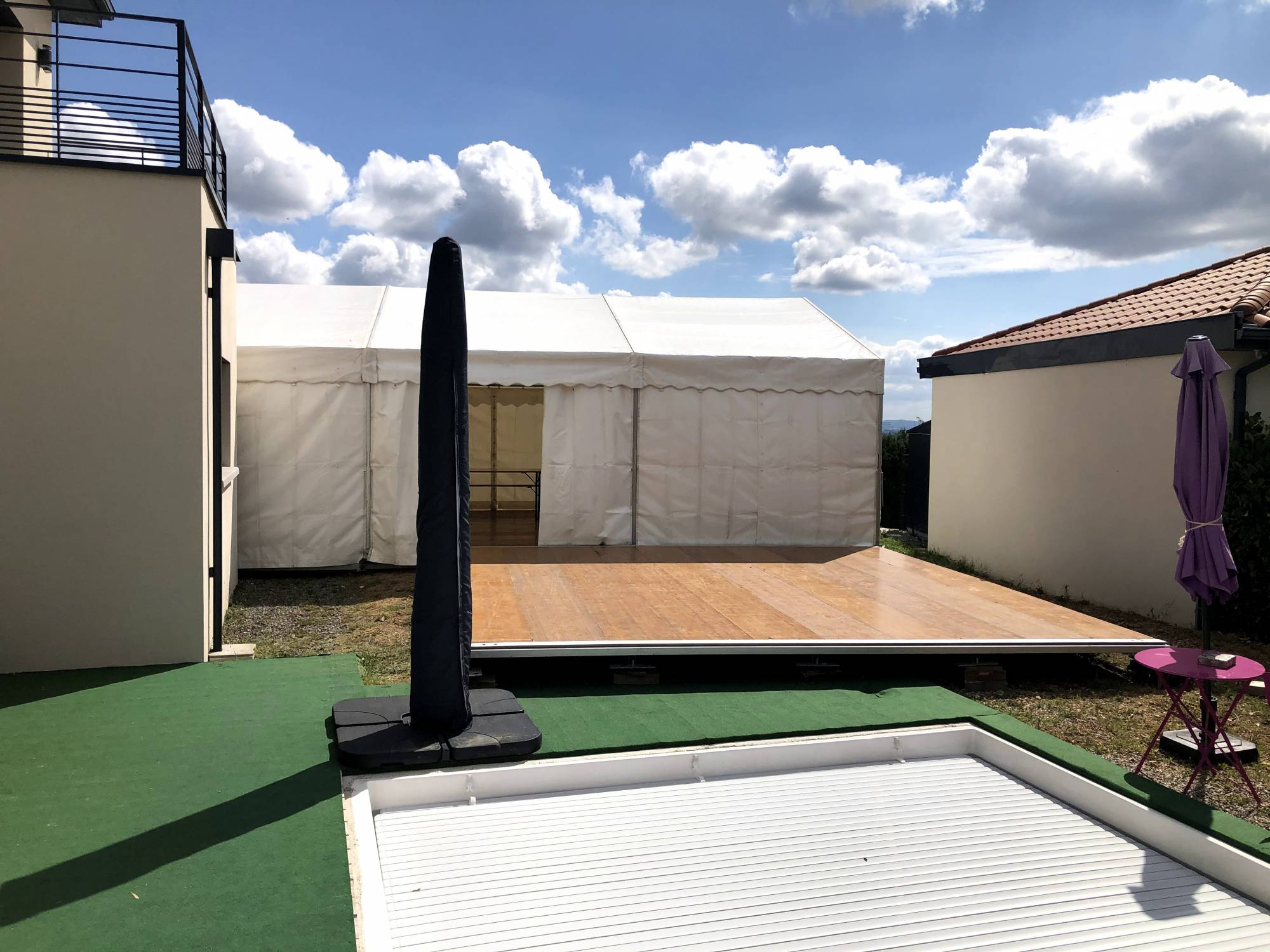 Parquet de danse extérieur chez un particulier à Lyon Orliénas